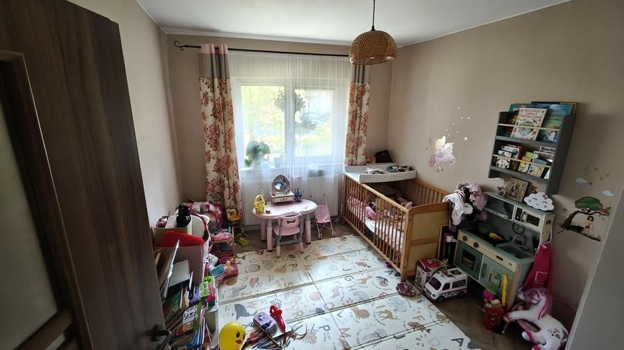 Apartament cu 4 camere decomandat în Ampoi 3