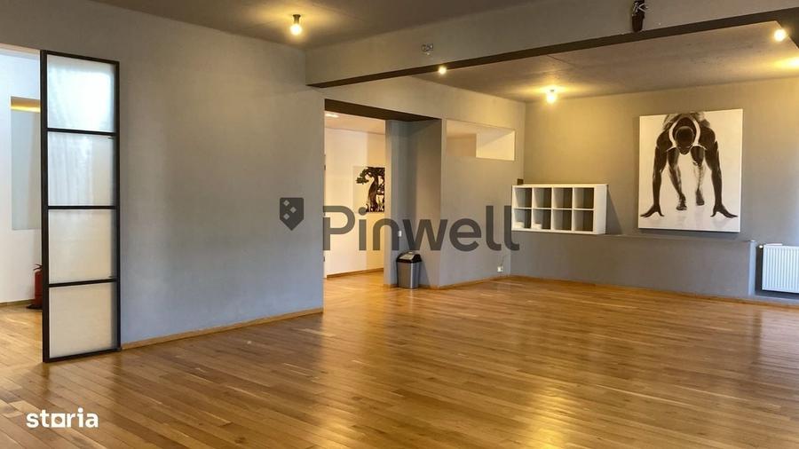 Apartament cu 4 camere în Dacia
