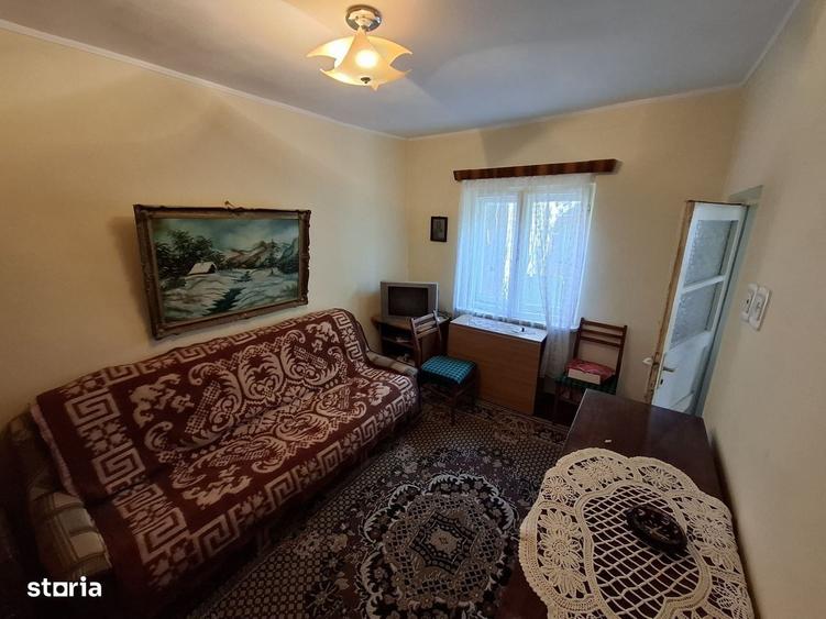 Casă cu 4 camere în Faleza Nord
