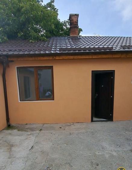 Casă individuală cu 2 camere cu Canalizare în Piața Cluj