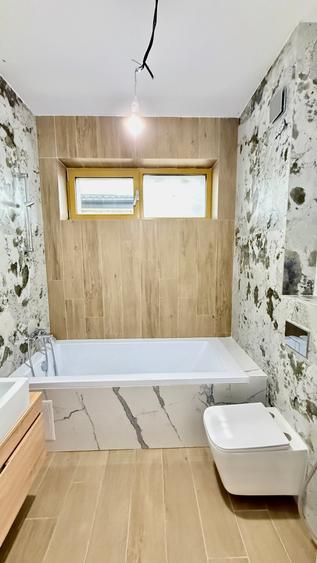 Duplex cu 4 camere cu Canalizare în Pipera