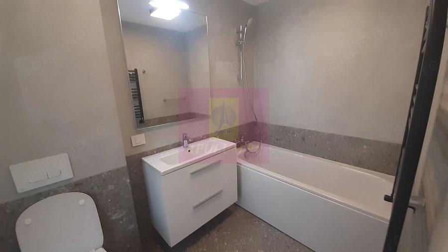 Garsonieră decomandată în Unirii