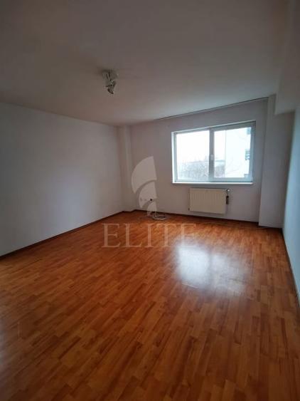 Apartament cu 2 camere decomandat în Zorilor
