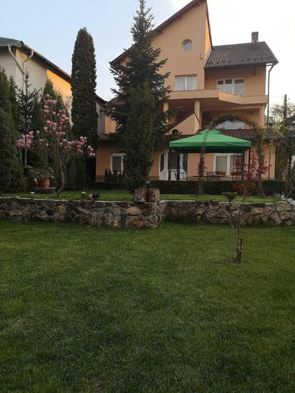 Casă cu 2 camere cu Teren 1150 Mp în Nord