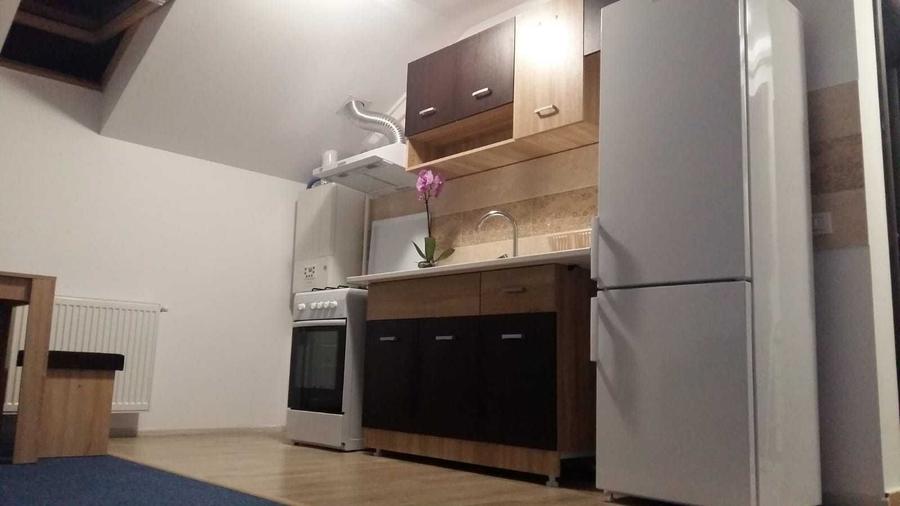 Apartament cu 2 camere decomandat în Militari