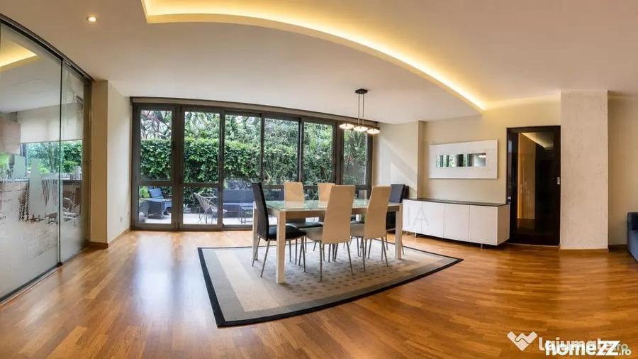 Apartament cu 5 camere decomandat în Floreasca