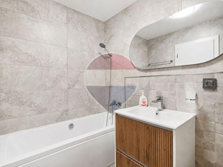 Apartament cu 2 camere decomandat, mobilat în Turda