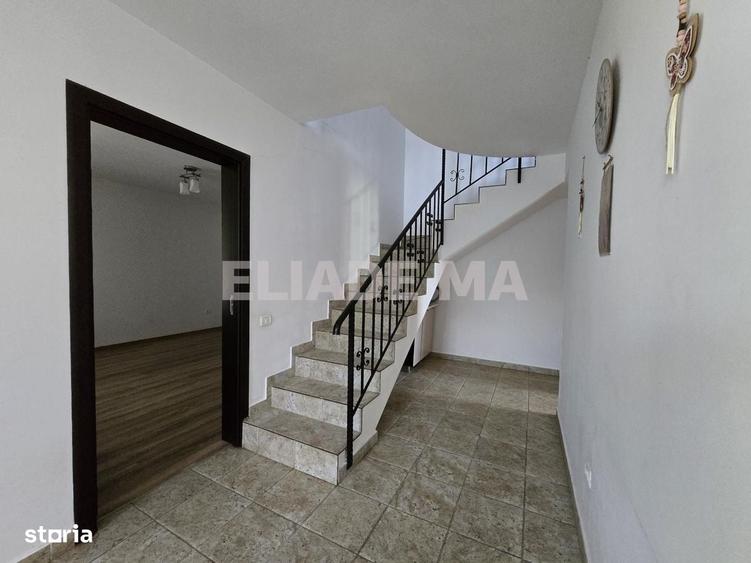 Casă cu 4 camere cu Teren 973 Mp în Valu lui Traian