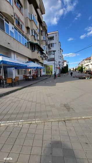 Spațiu comercial, de 160 mp, în Central