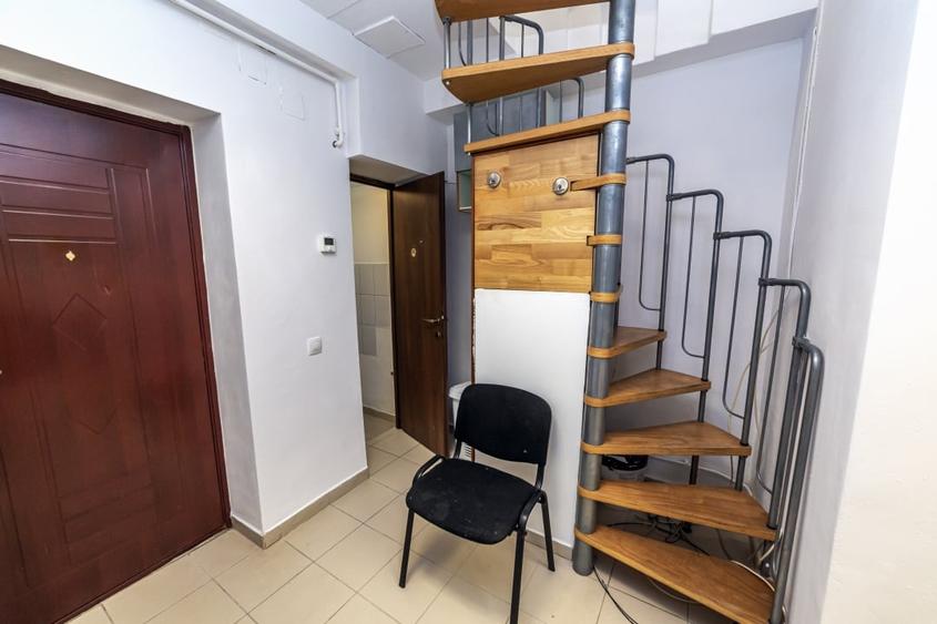 Apartament cu 2 camere decomandat, mobilat în Parcul Carol
