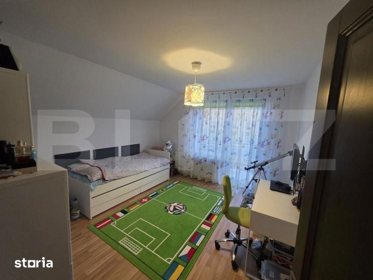 Casă cu 5 camere cu Teren 444 Mp în Corunca