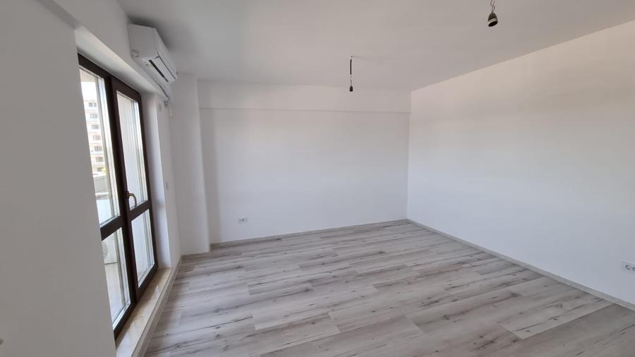 Apartament cu 2 camere semidecomandat în Bucium