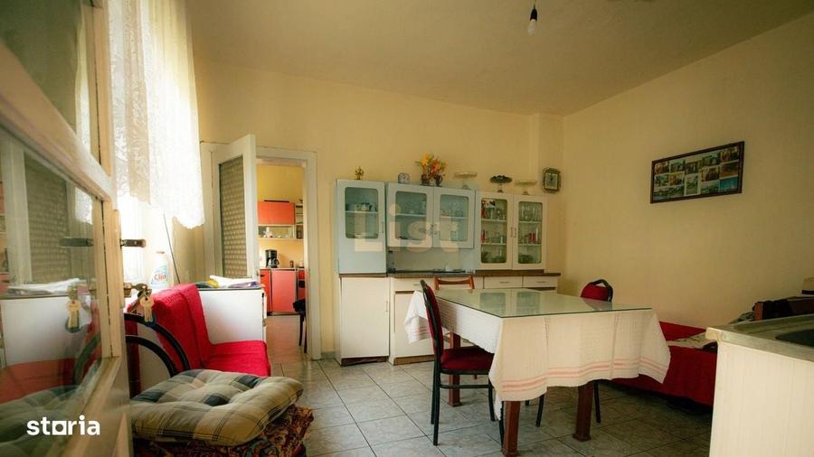 Casă cu 4 camere în Mehadia