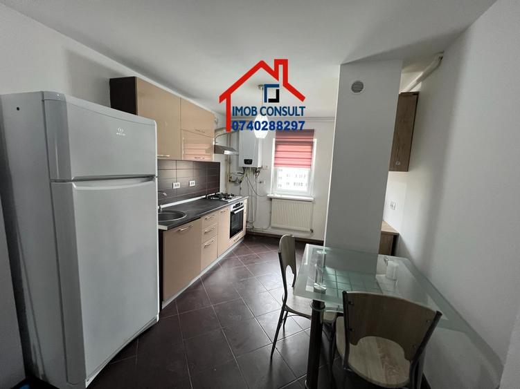 Apartament cu 3 camere decomandat în Bistrița Lac