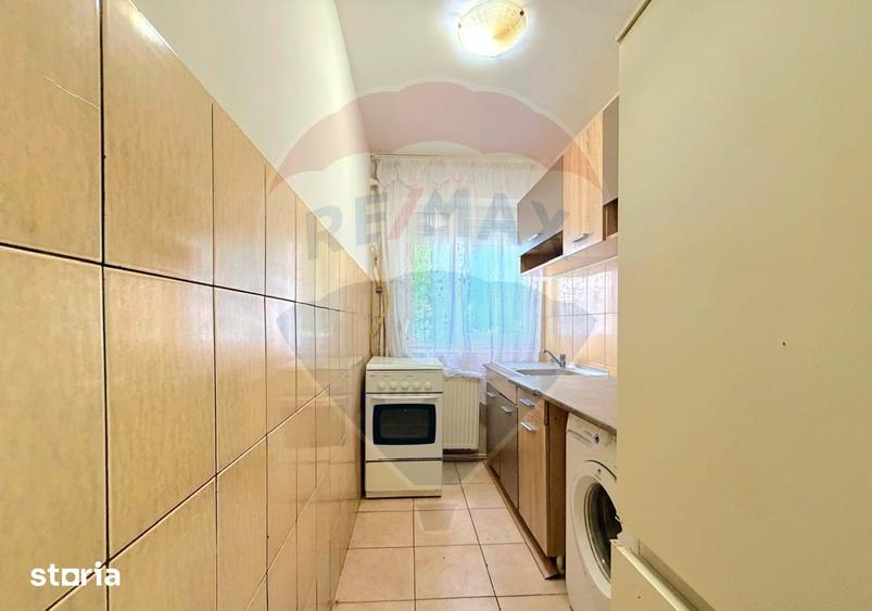 Apartament cu 2 camere nedecomandat în Tache