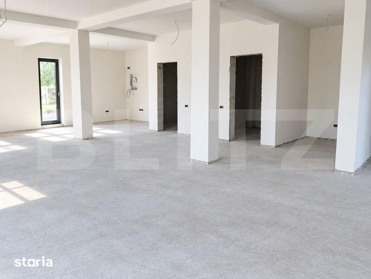 Spațiu comercial, de 136 mp, în Central