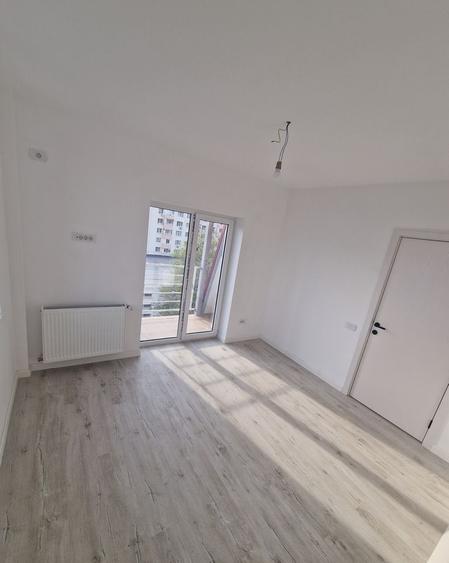 Apartament cu 2 camere semidecomandat în Titan