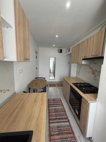 Apartament cu 2 camere decomandat în Nicolina