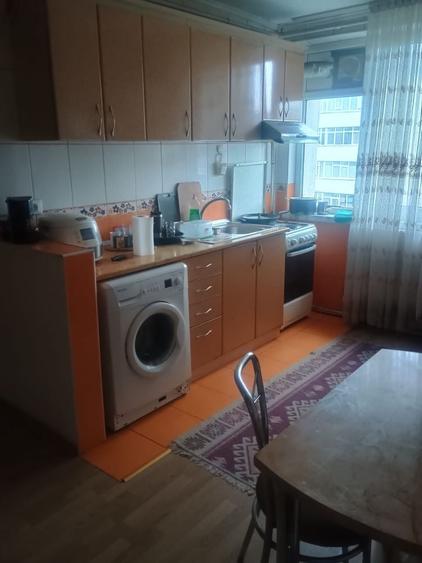 Casă cu 4 camere în Exterior Vest
