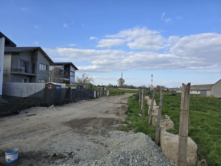 Teren Construcții intravilan de 281 mp, în Km 5