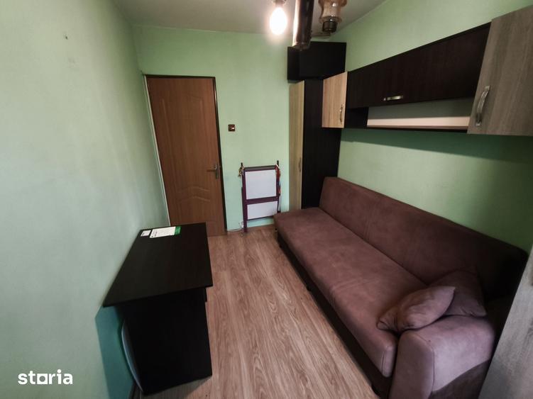 Apartament cu 3 camere semidecomandat în Tomis Nord
