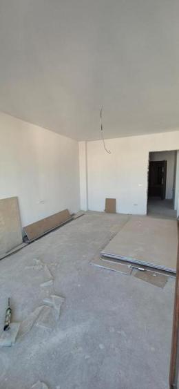 Apartament cu 2 camere decomandat, mobilat în Bucureștii Noi