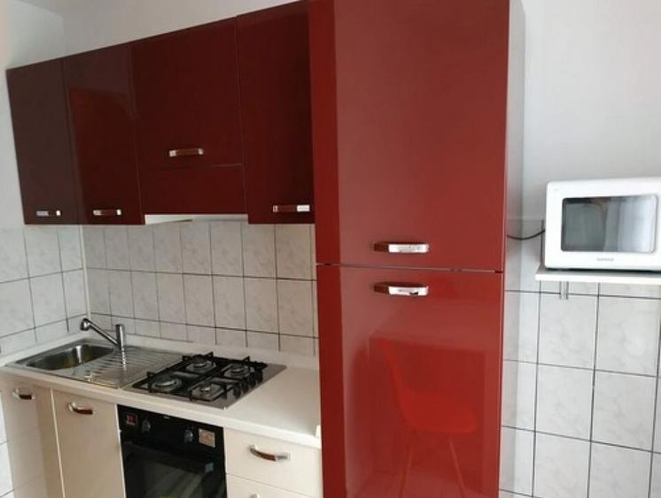 1 camera in zona Badea Cartan - 2