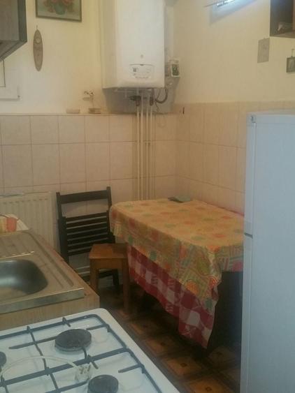 Garsoniera zona Patria - 3