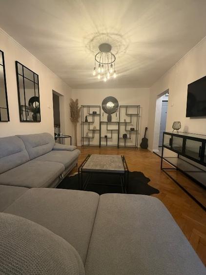 Vand ap 2 camere central - 1