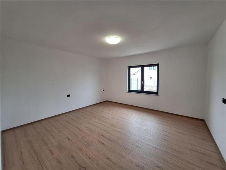 Casă nouă 2025, parter, 90 mp, teren 370 mp, terasă – Letea Veche - 10