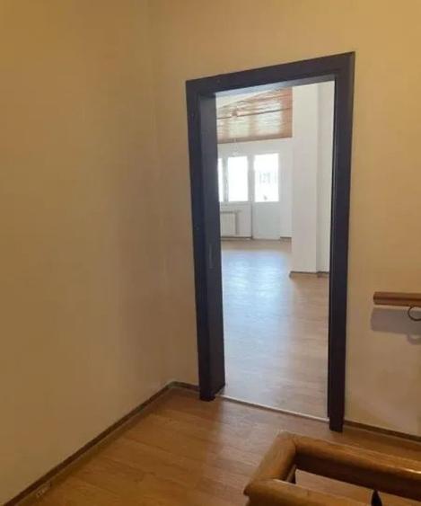 DUPLEX PREMIUM OFFICES 400 M² – ETAJE 4+5 | METRO GROZĂVEȘTI!  Clădire birouri A - 7