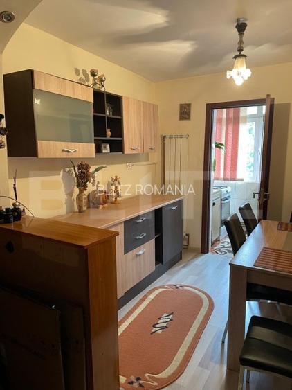Apartament de vanzare, cu 2 camere decomandat, etaj 1, zona 23 August