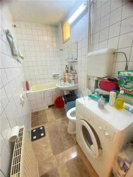 COMPLEX STUDENTESC - 3 CAM - CENTRALA AC - 2 BALCOANE - SPATIOS - ZONA EXCELENTA - 8