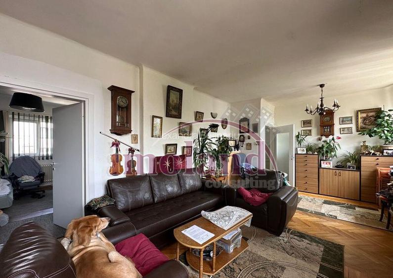 Vanzare apartament - etaj de vila interbelica - Mosilor-S... Vanzare apartament - etaj de vila interbelica - Mosilor-S...