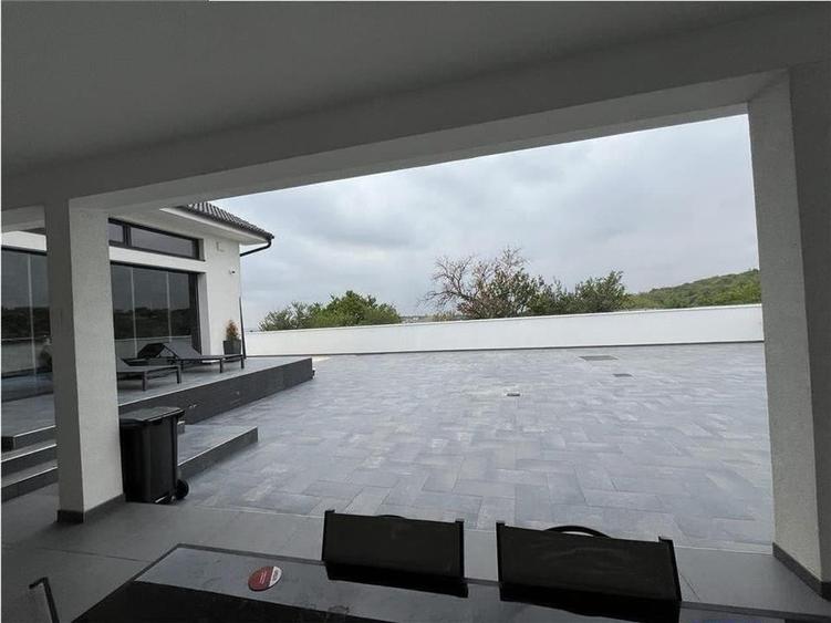 RECO Vila cu piscina interiora  - Dealuri  Oradea - 18