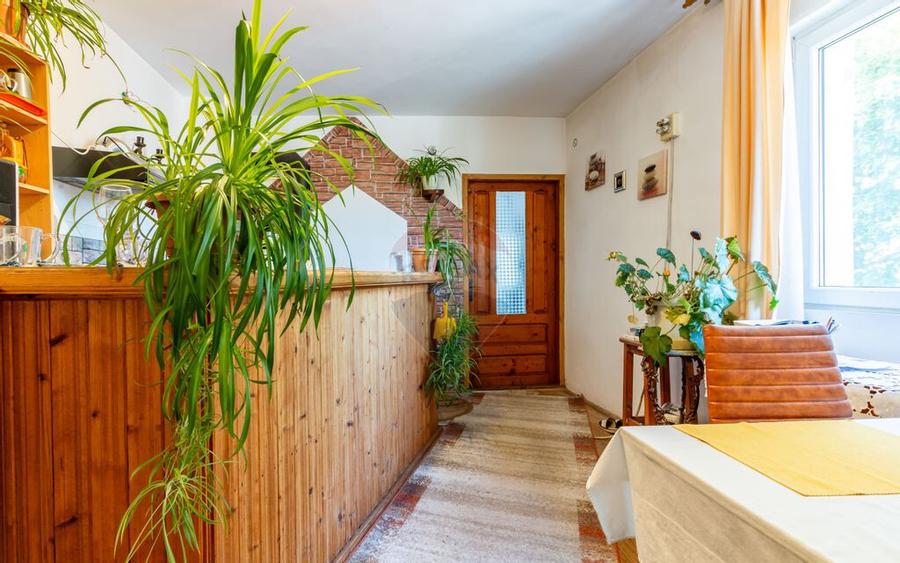 Casa+Laborator+ Teren 12.700 mp + casa de vacanta - Bolin... - 8