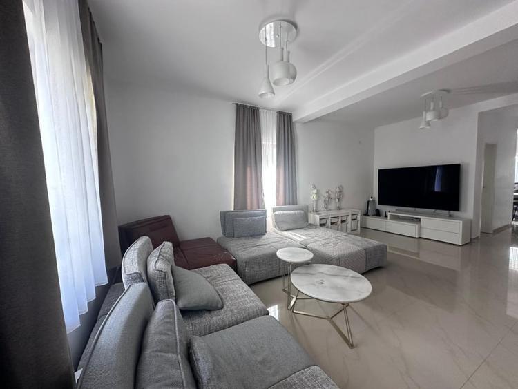 Duplex 4 camere -113 mp - Mosnita Noua - 2