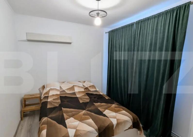 Apartament de inchiriat cu 3 camere, zona Cetate - 4