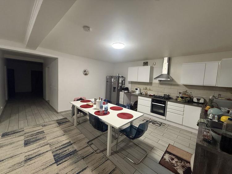 Casa si teren intravilan de vanzare in Focsani - 6