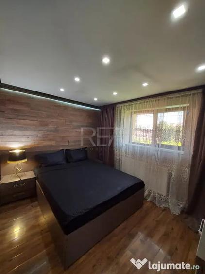 Apartament cu 3 camere semidecomandat în Vitan