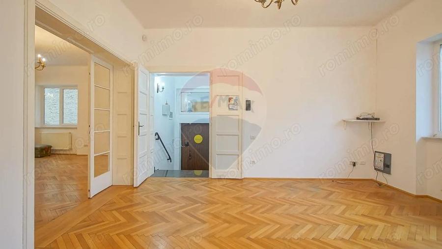 COMISION 0% - Spatiu Comercial de inchiriat - Bulevardul 15 Noiembrie - 16