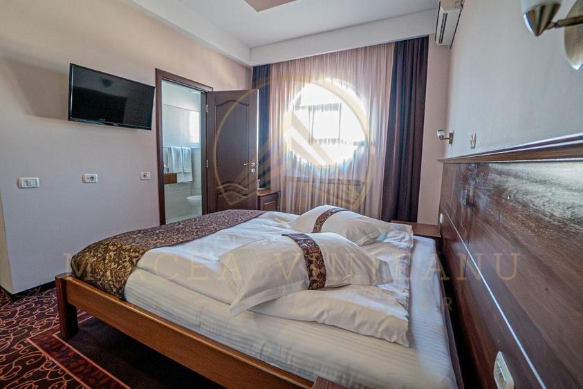 Hotel 3 Stele de Vânzare la  Delfinariu, aproape de Mamaia - 22