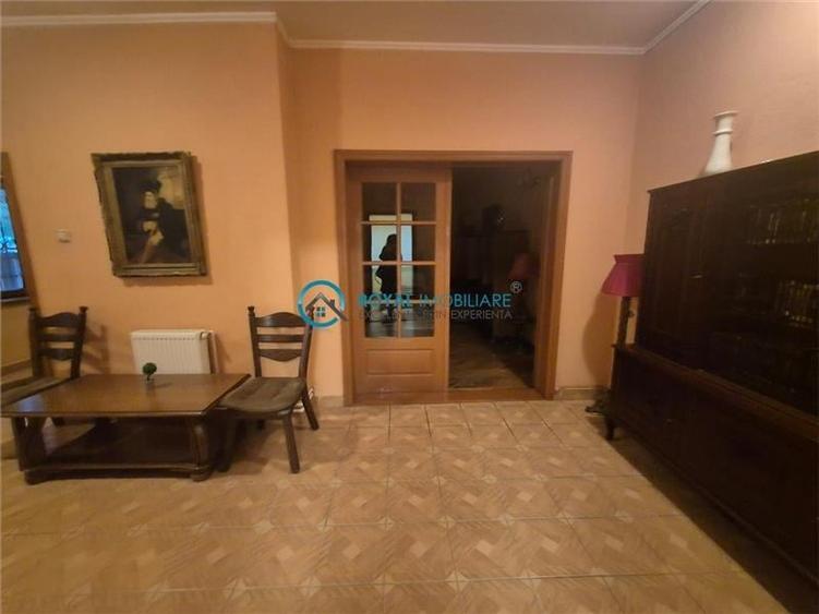 Royal Imobiliare - Vanzare Casa Zona Lupeni - 19