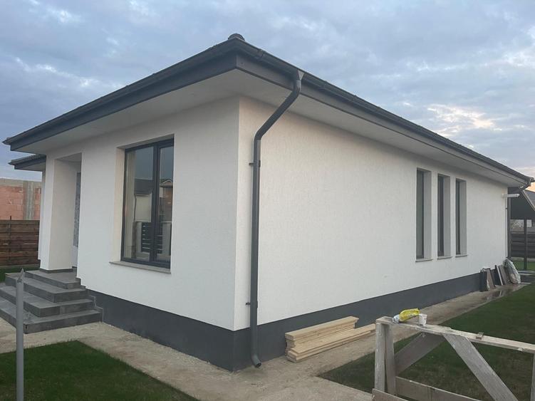 Crevedia, Casa Individuala, teren suprafata 500 mp, Finisaje premium - 2