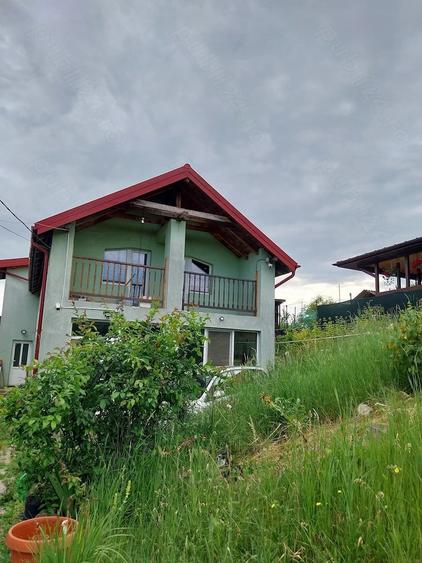 Oportunitate unica: Casa individuala cu poten?ial uria? de transformare ?i teren generos in zona - 3