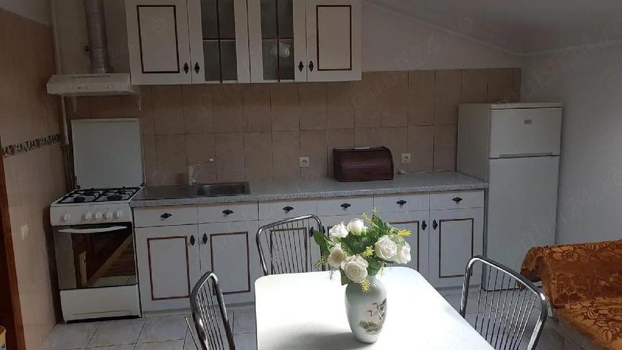 Garsoniera de inchiriat - 1