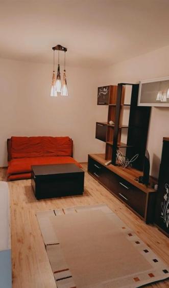 Apartament 1 camera 46mp, balcon 5mp, etaj intermediar, zona Centrala - 1