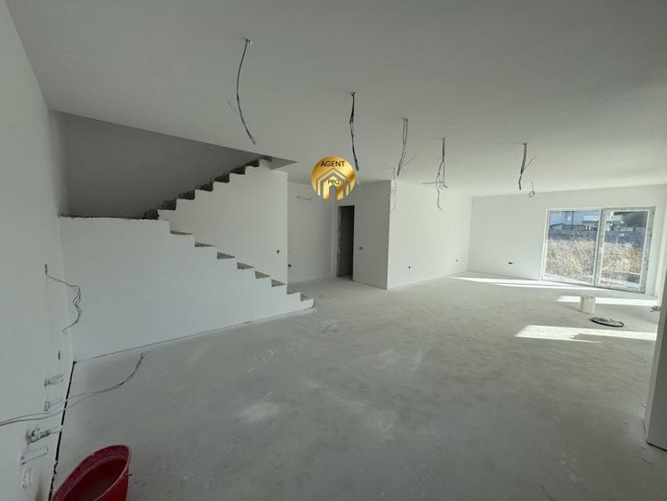 Vila 5 camere P+1+M - Complex Nou - Aproape de DN1 - 6