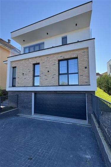 Casa Individuala finisata si mobilata ,situata in cartierul Andrei Muresanu! - 30