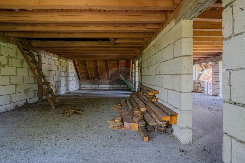 Comision 0 | Constructie cu teren 7000 mp in Dobolii de Jos, Covasna - 22